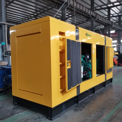 1800rpm Cumminsのディーゼル発電機500kva 3段階の無声ディーゼル発電機400kw