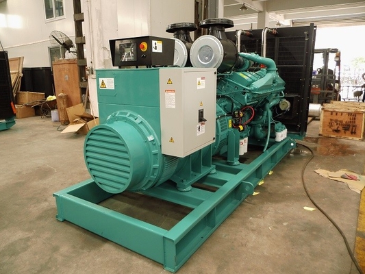 KTA38エンジンのCummins 1000kvaの発電機